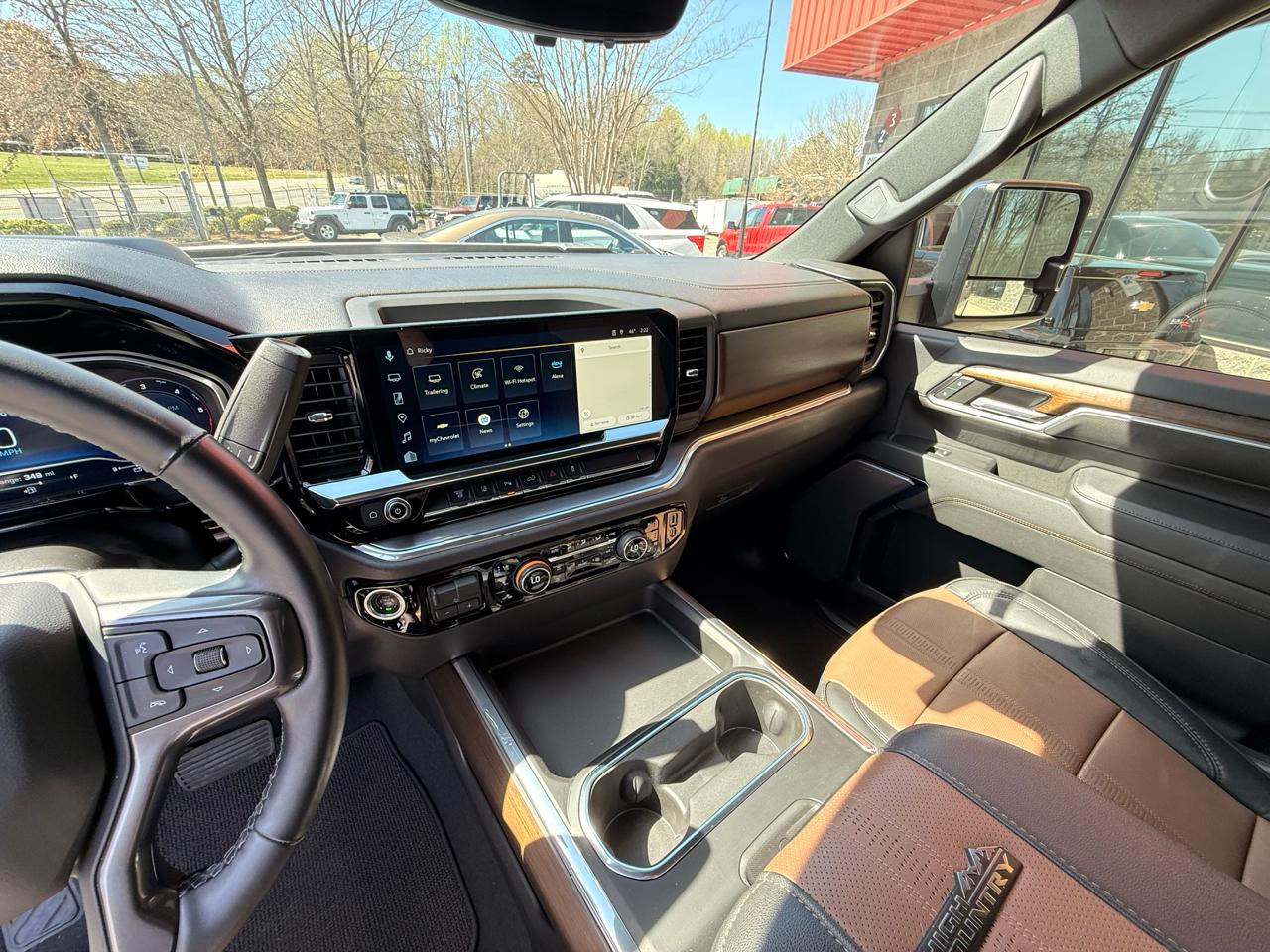 Chevrolet Silverado 2500HD High Country Crew Cab Short Box 4WD 2024