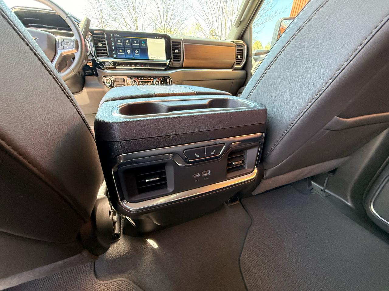 Chevrolet Silverado 2500HD High Country Crew Cab Short Box 4WD 2024