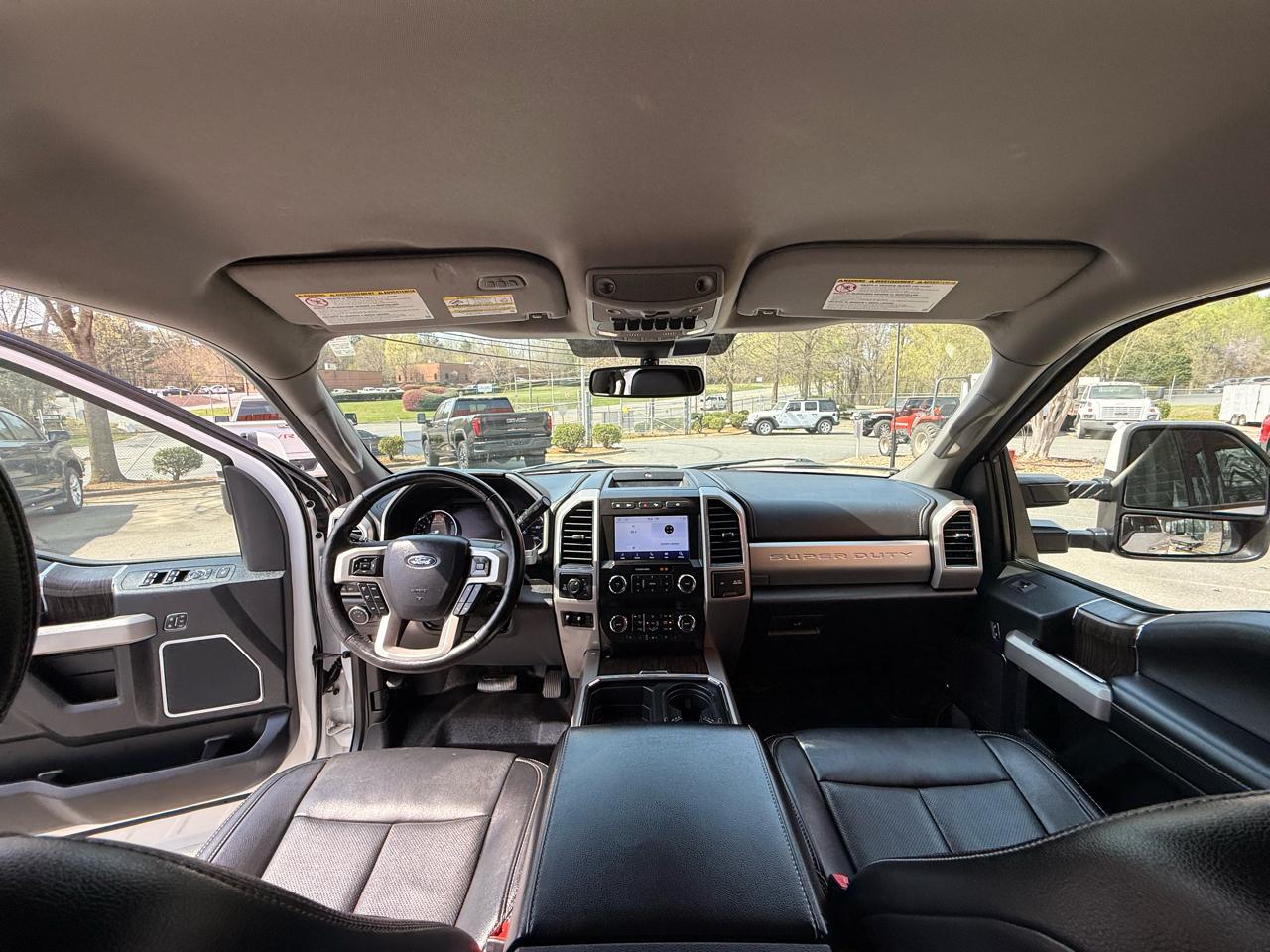 Ford F-250 SD Lariat Crew Cab 4WD 2021