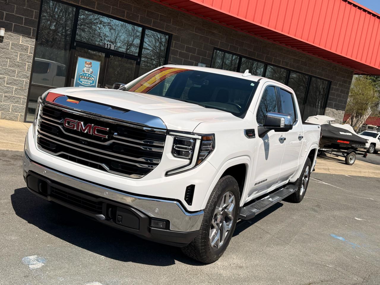 GMC Sierra 1500 SLT Crew Cab 4WD 2022