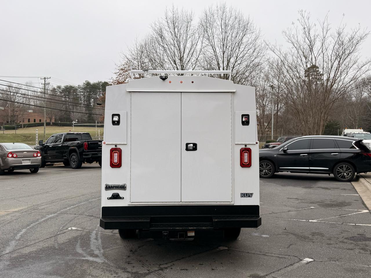 Chevrolet Express G3500 139" 2021