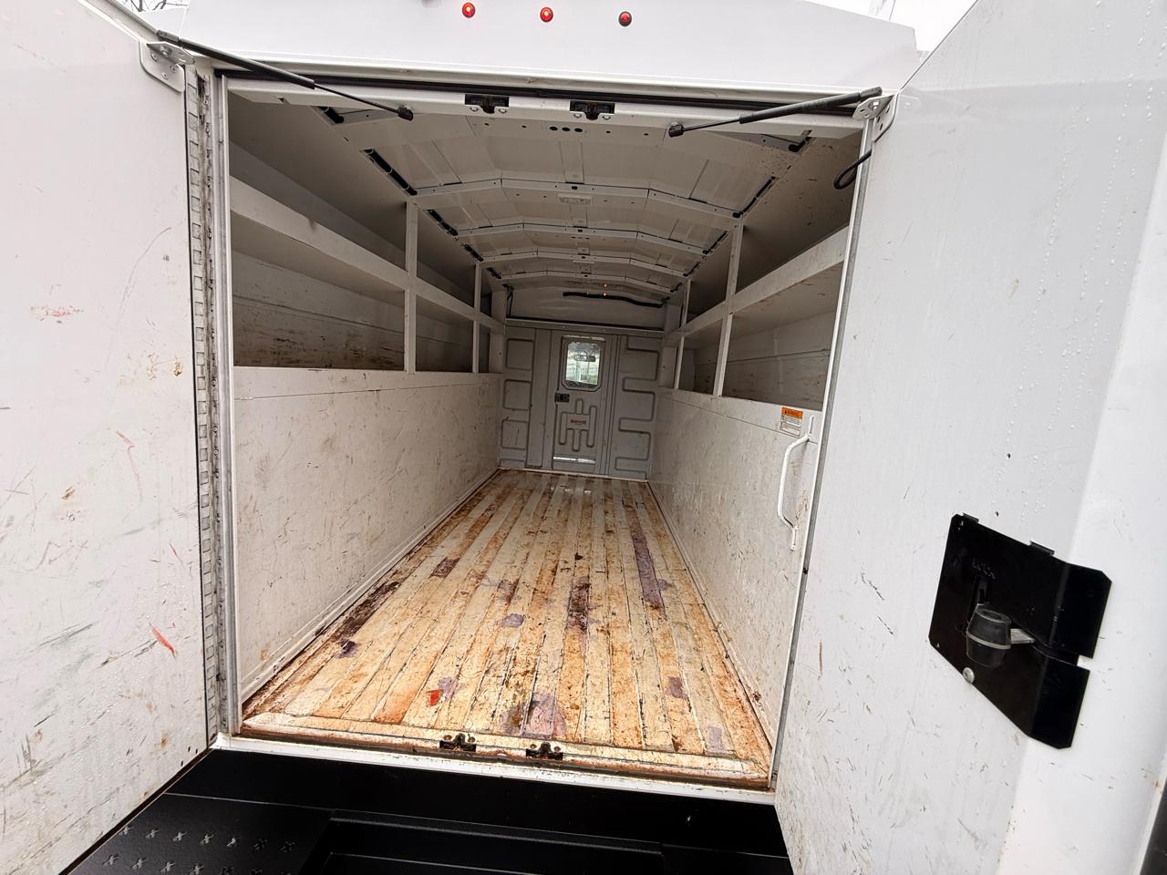 Chevrolet Express G3500 139" 2021