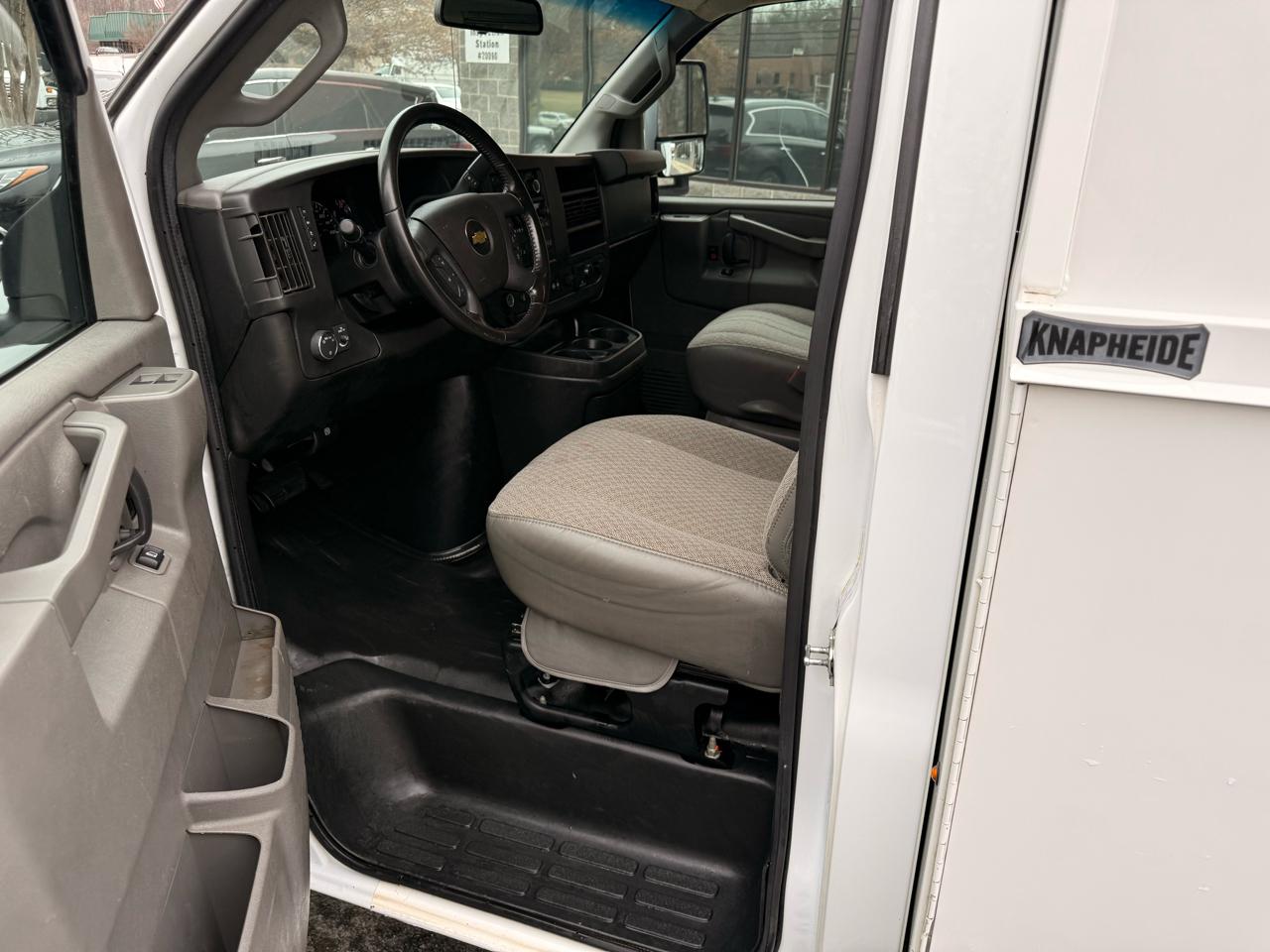 Chevrolet Express G3500 139" 2021
