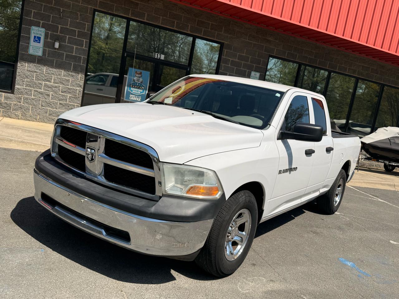 RAM 1500 ST Quad Cab 2WD 2012