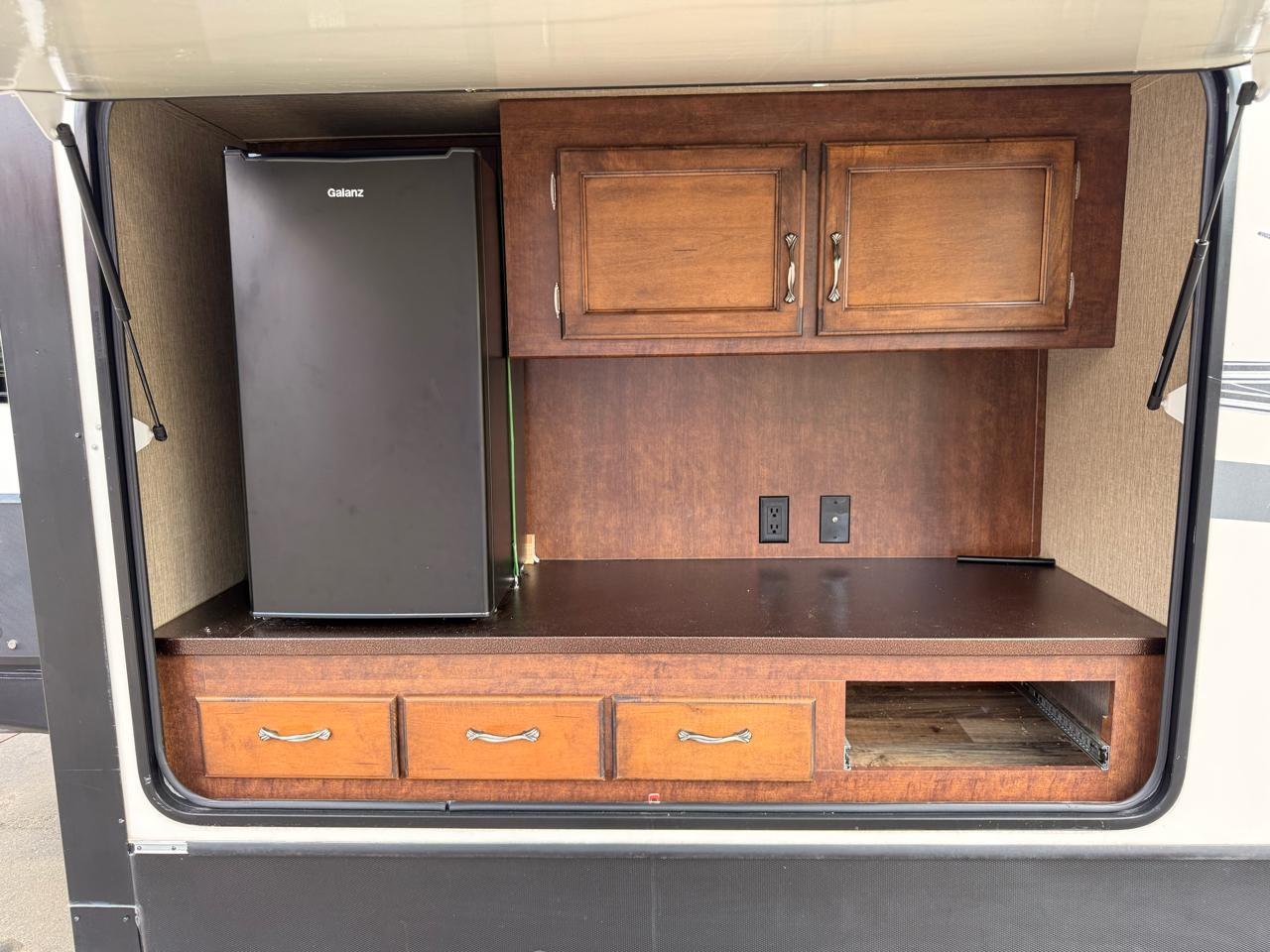 Keystone Outback  2017