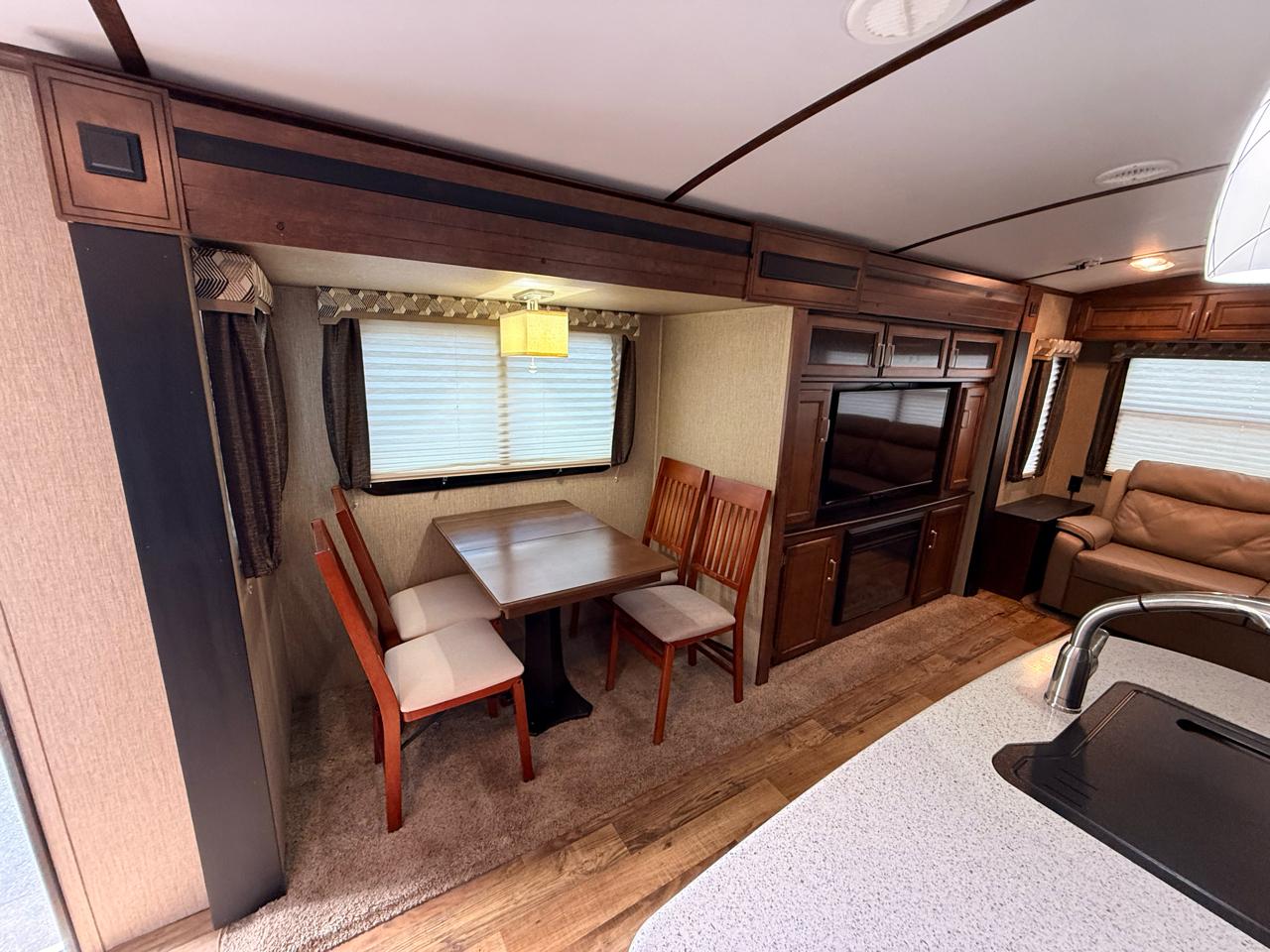 Keystone Outback  2017