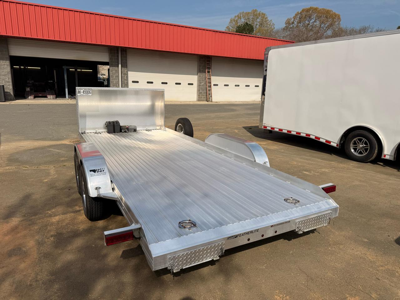 Featherlite Trailers 3110  2016
