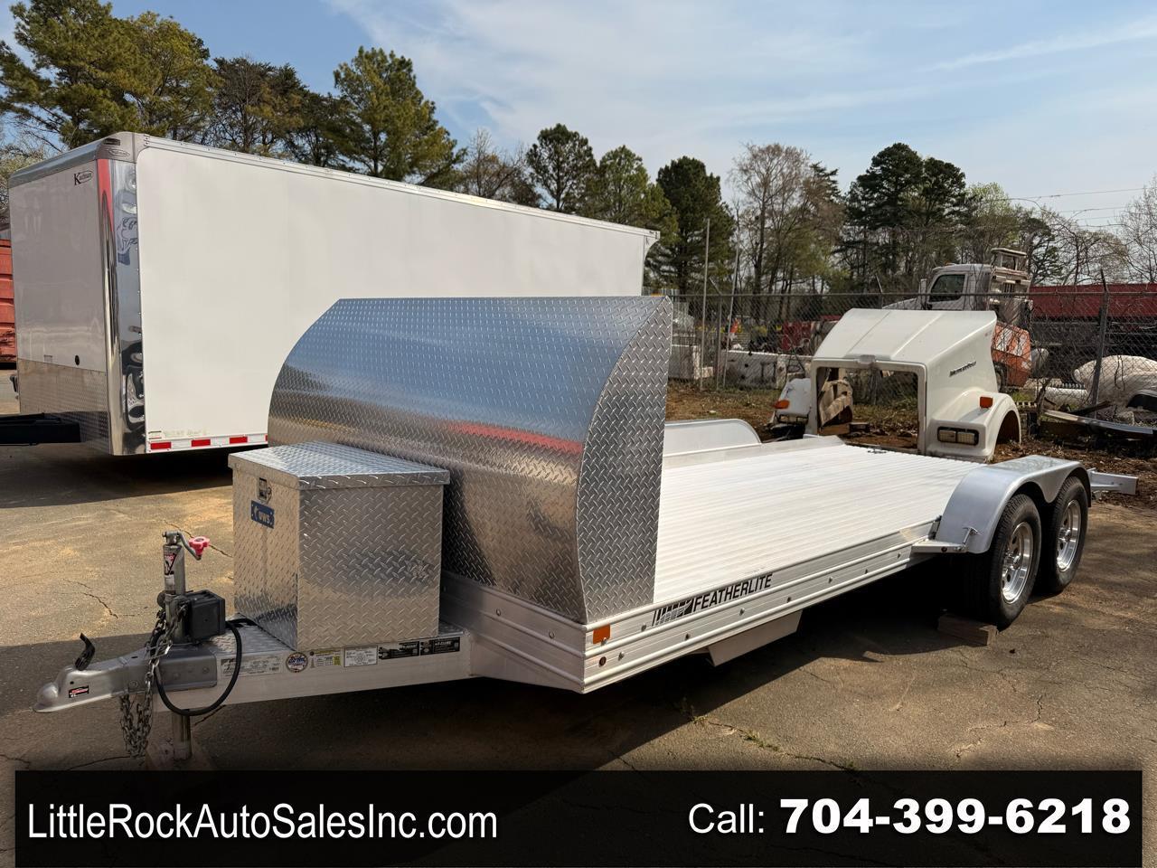 Featherlite Trailers 3110  2016