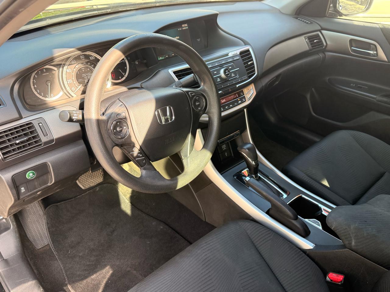 Honda Accord LX Sedan CVT 2015