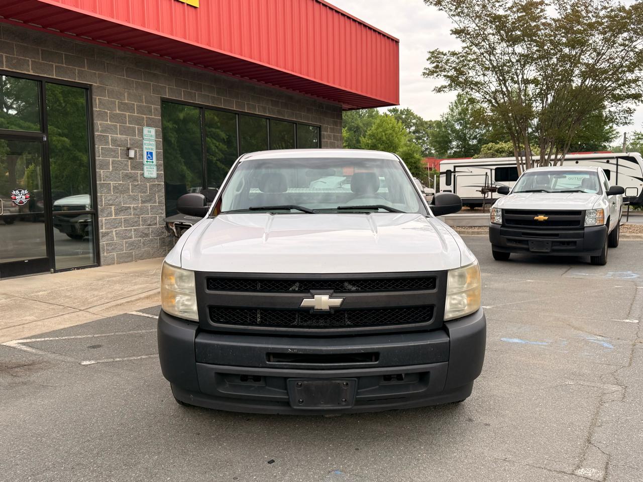 Chevrolet Silverado 1500 Work Truck 2WD 2011