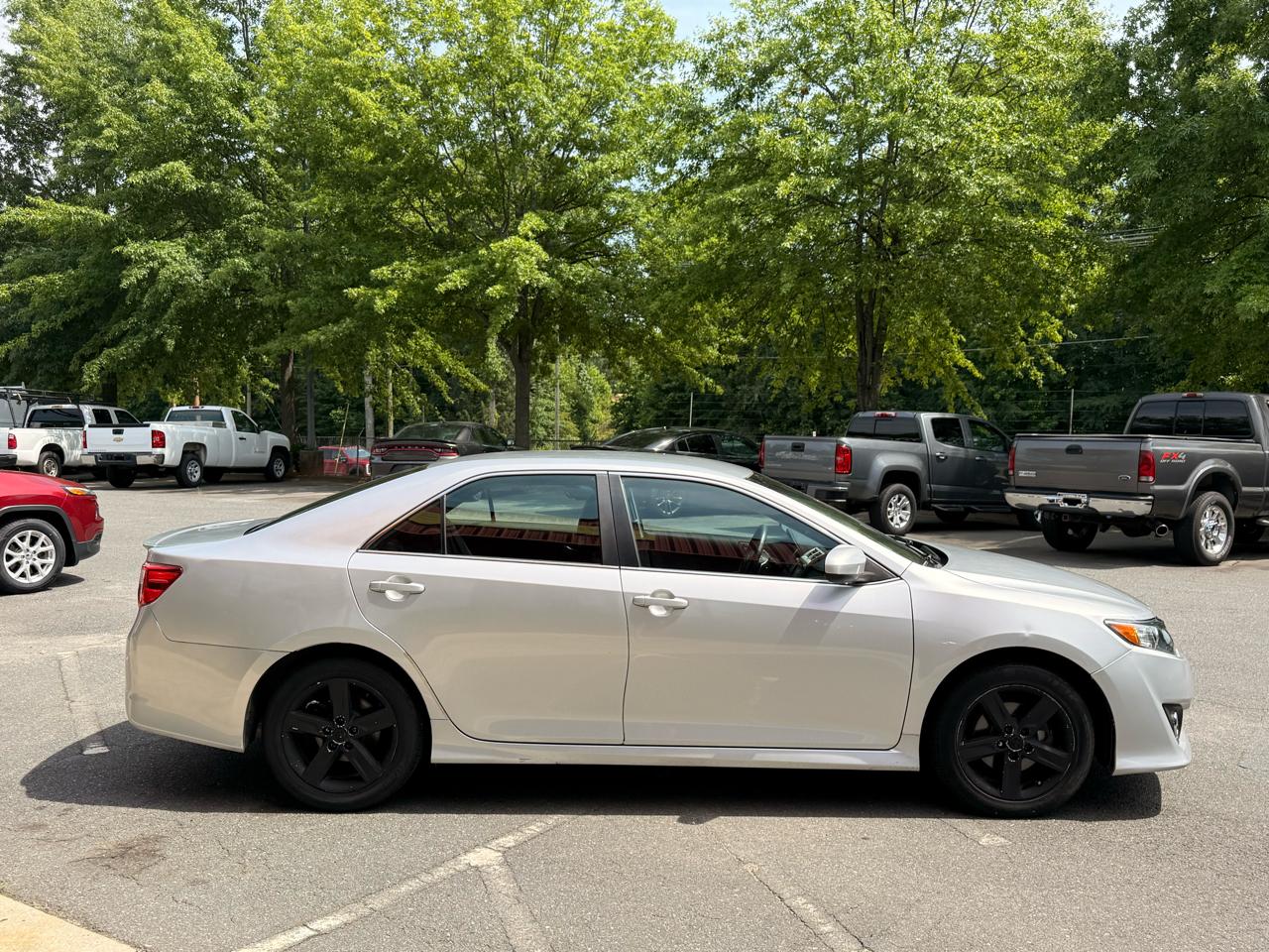 Toyota Camry XLE 2013