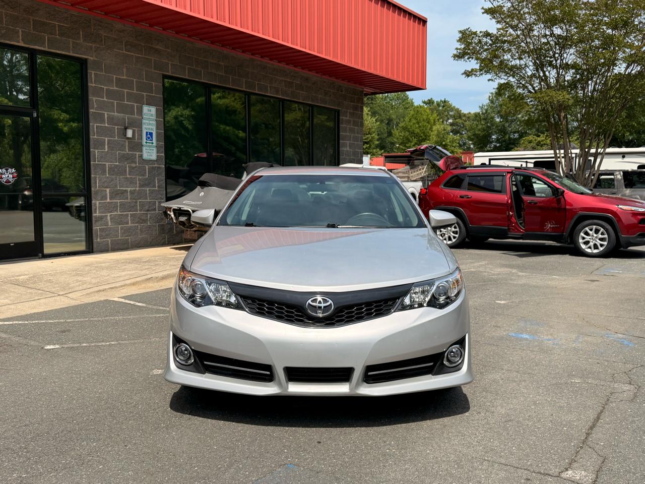 Toyota Camry XLE 2013