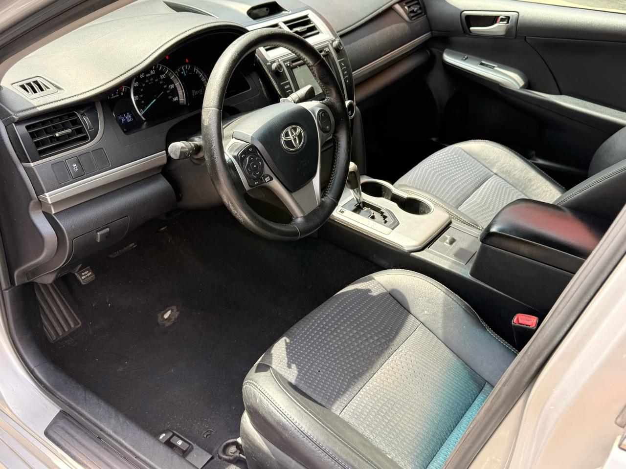 Toyota Camry XLE 2013