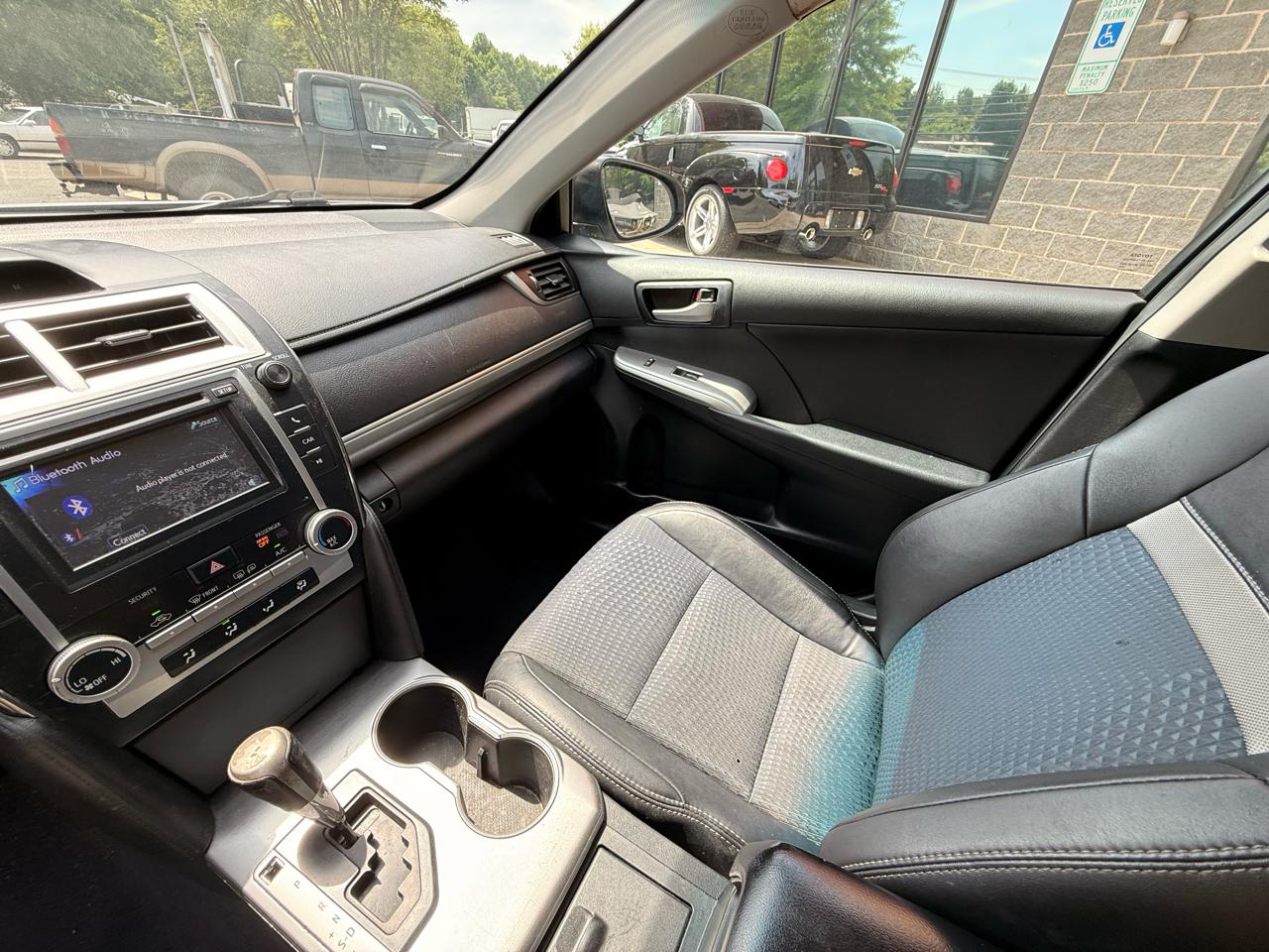 Toyota Camry XLE 2013