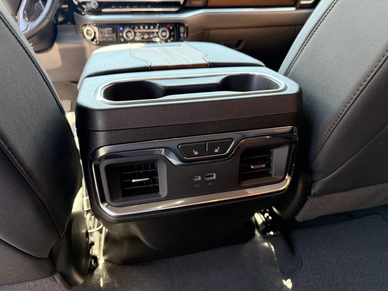 Chevrolet Silverado 2500HD High Country Crew Cab Short Box 4WD 2024