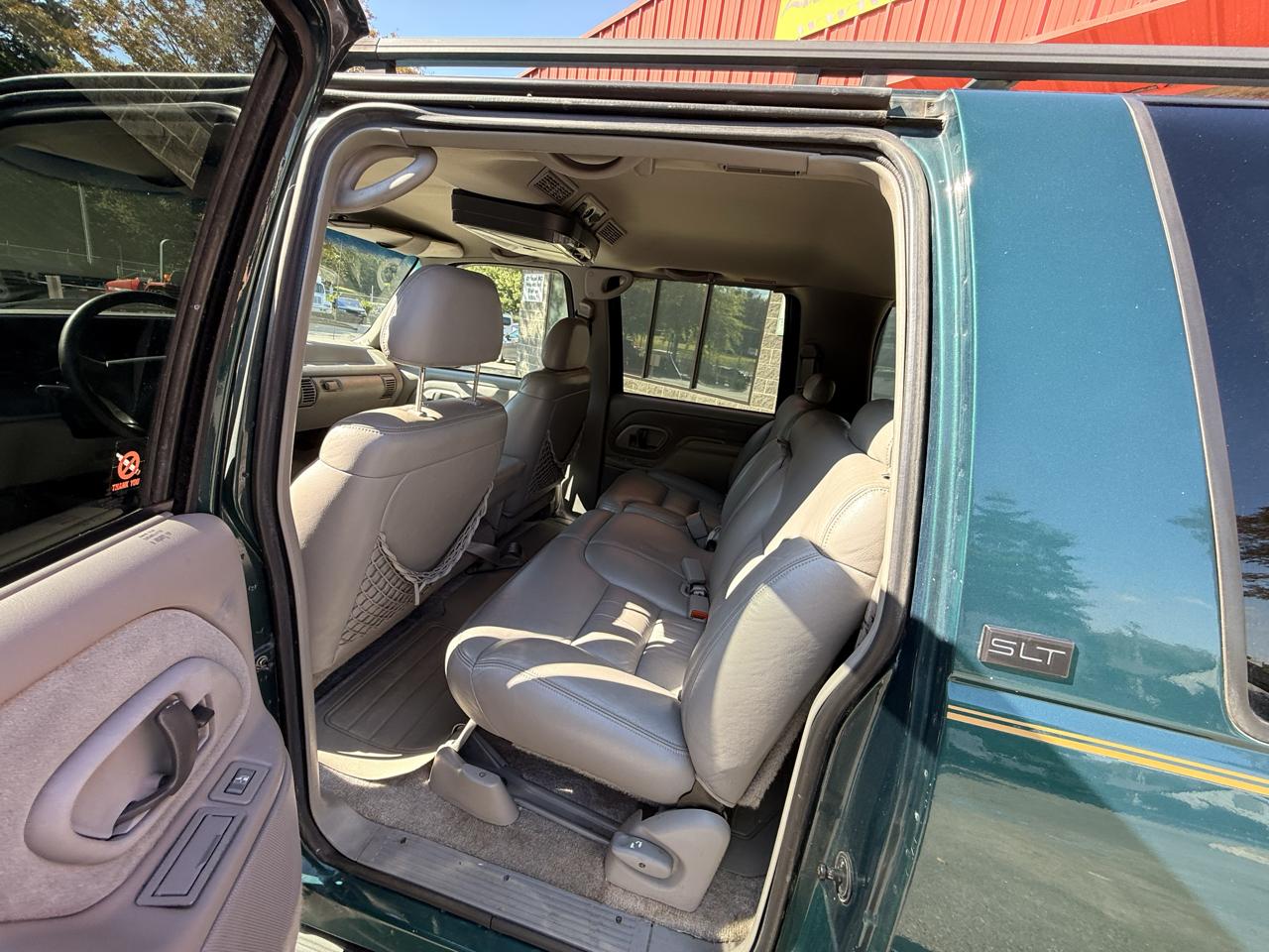 GMC Suburban 1500 4WD 1996