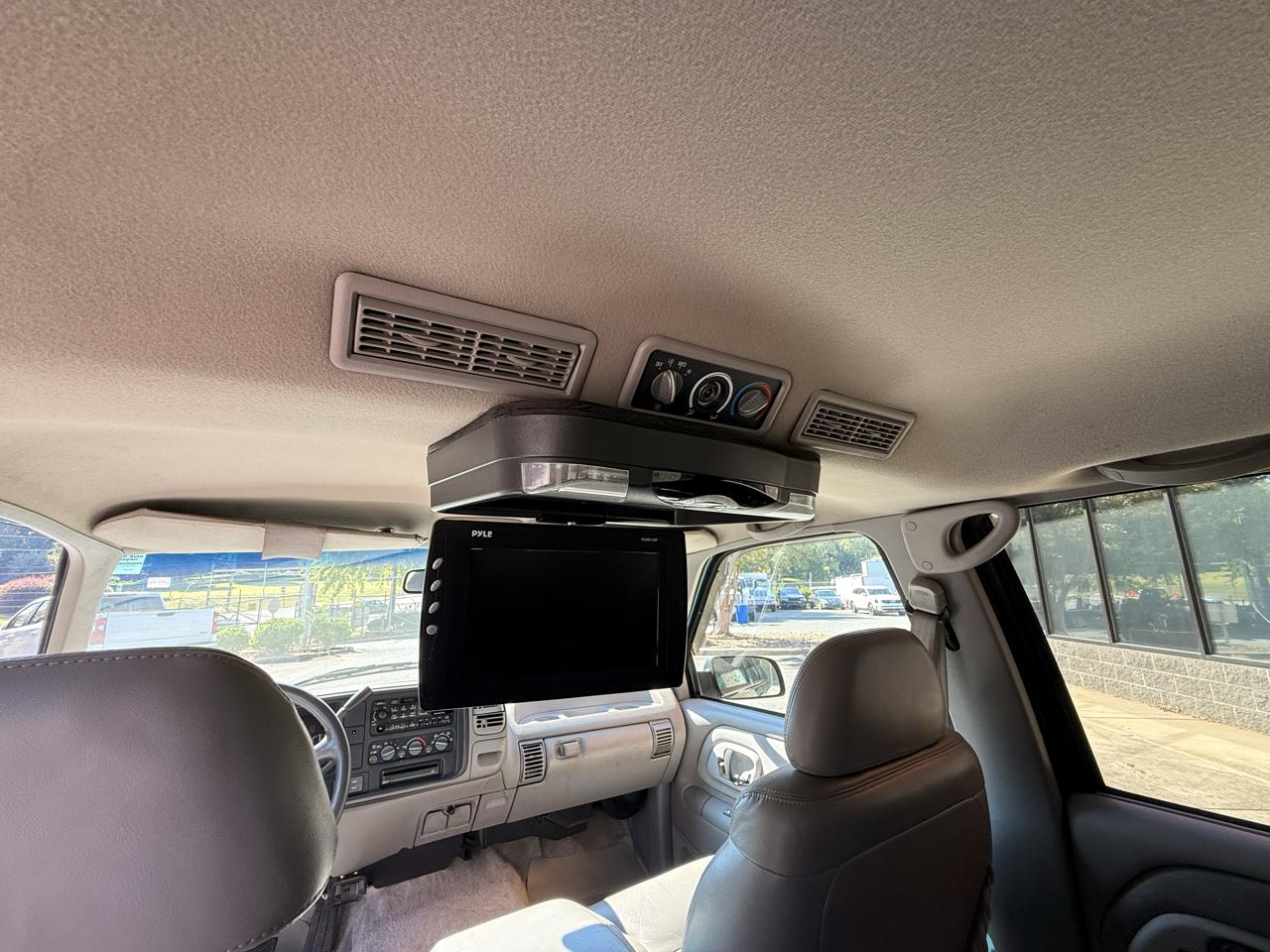 GMC Suburban 1500 4WD 1996