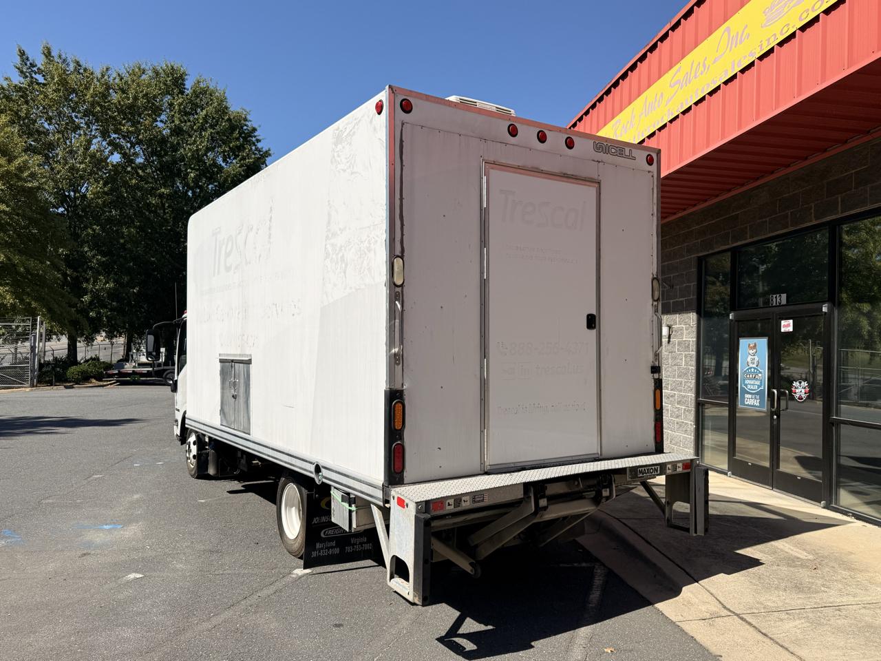 Isuzu NPR  2016