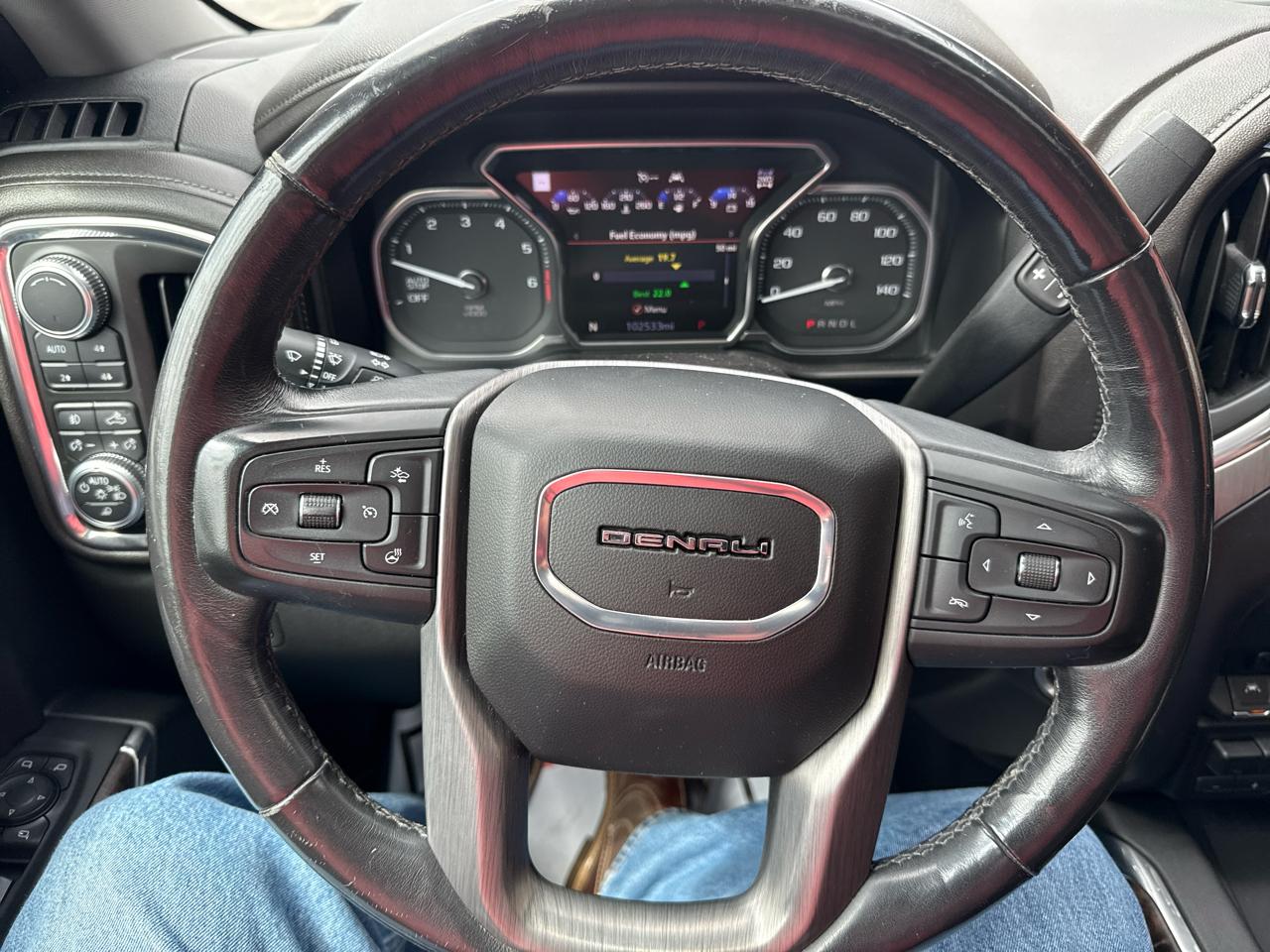 GMC Sierra 1500 4WD Crew Cab 147" Denali 2019