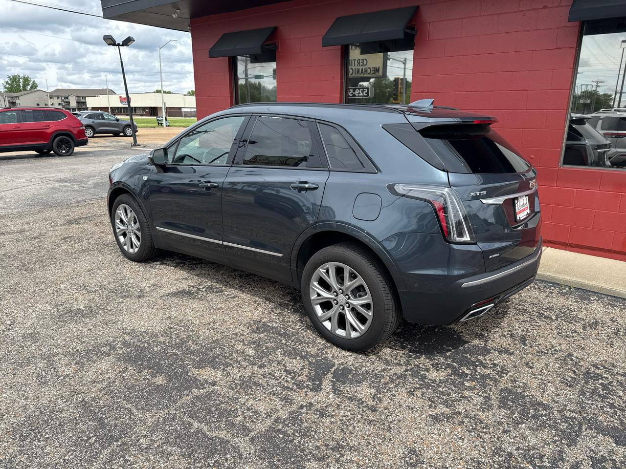 Cadillac XT5 AWD 4dr Sport 2020