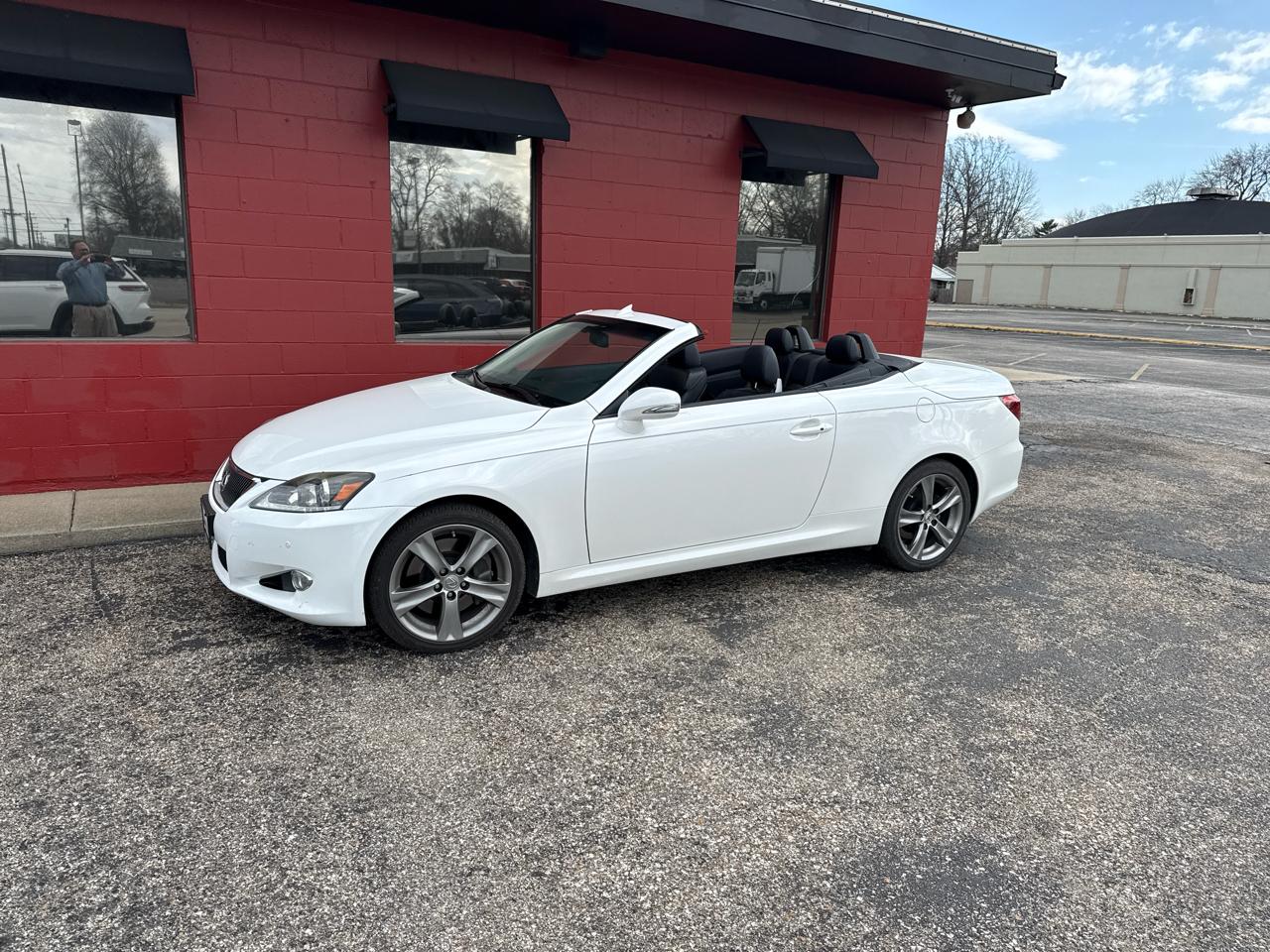 Lexus IS 350C 2dr Conv 2012