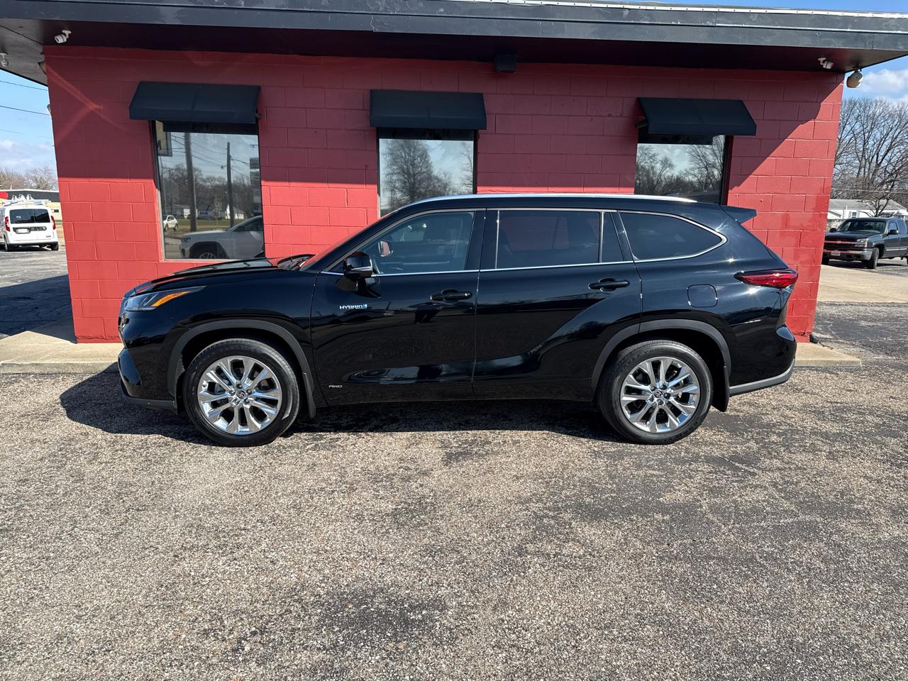 Toyota Highlander Hybrid Limited AWD (Natl) 2021