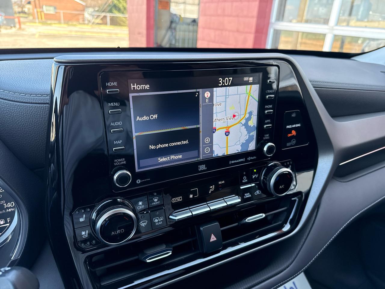 Toyota Highlander Hybrid Limited AWD (Natl) 2021