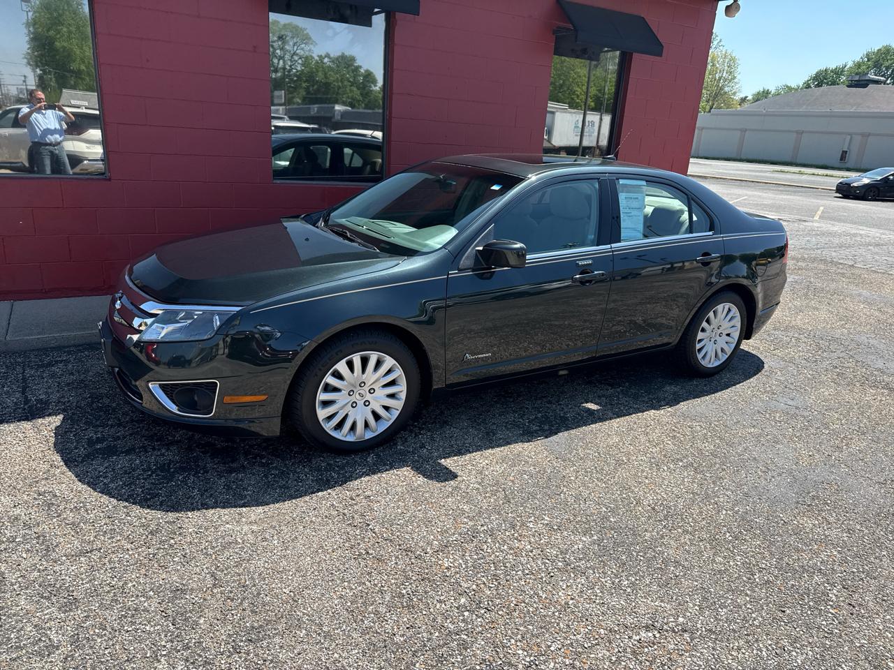Ford Fusion 4dr Sdn Hybrid FWD 2010