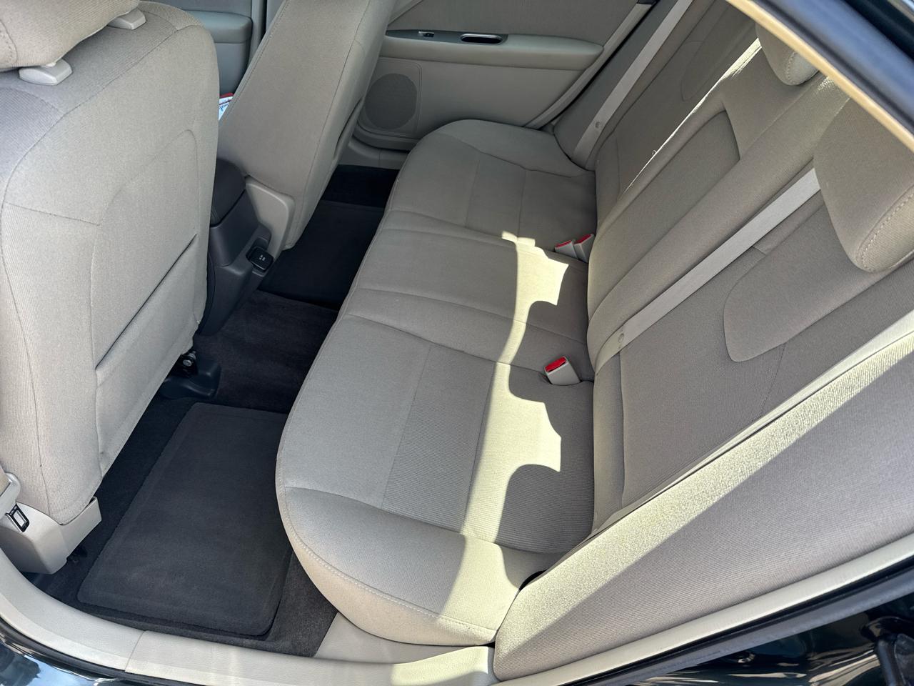 Ford Fusion 4dr Sdn Hybrid FWD 2010