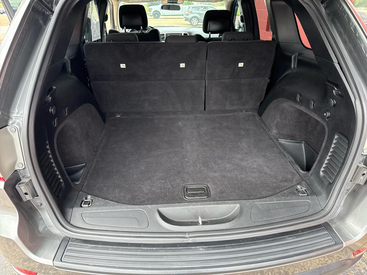 Jeep Grand Cherokee 4WD 4dr Laredo 2013