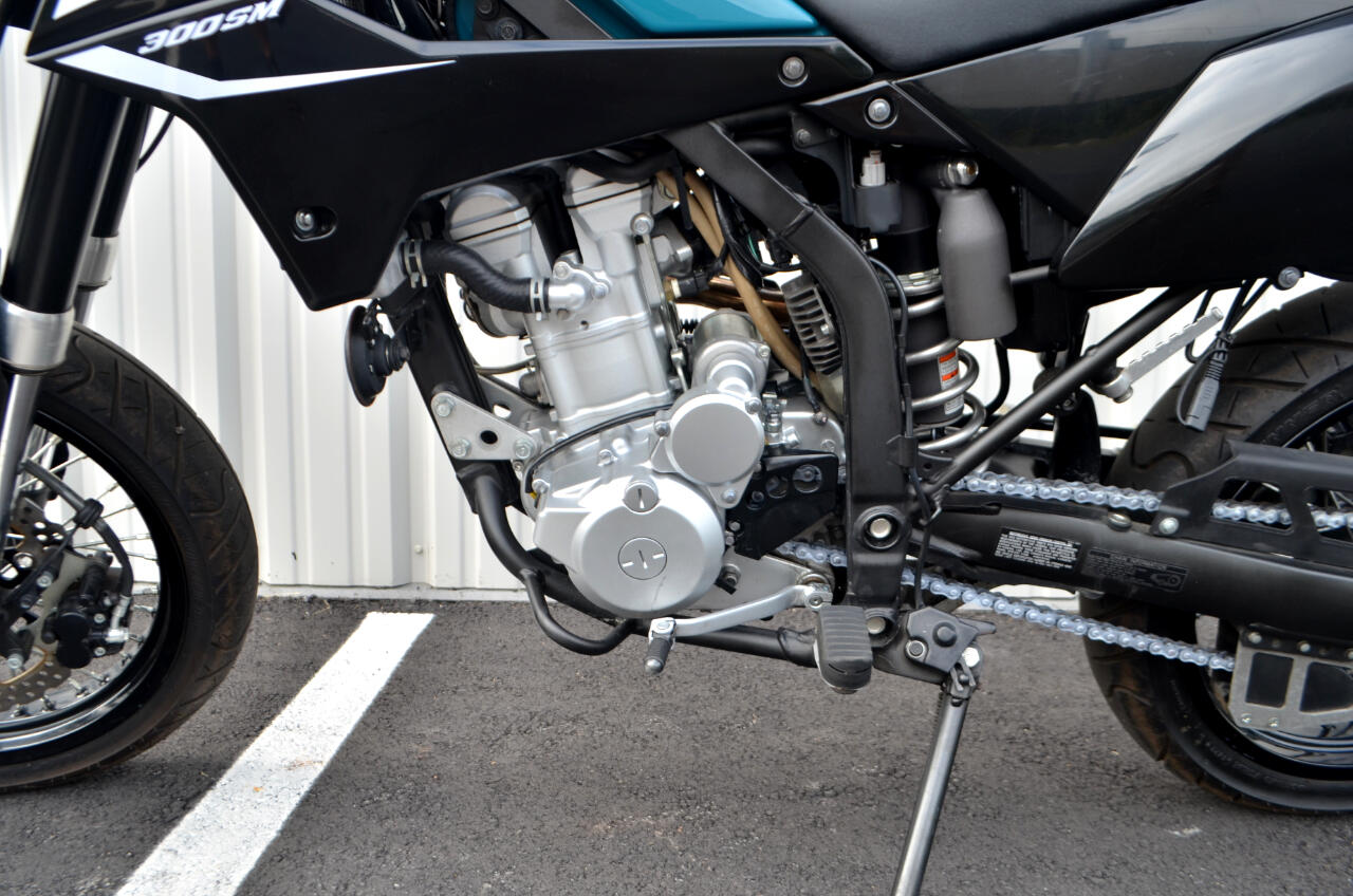 Kawasaki KLX300SM  2023