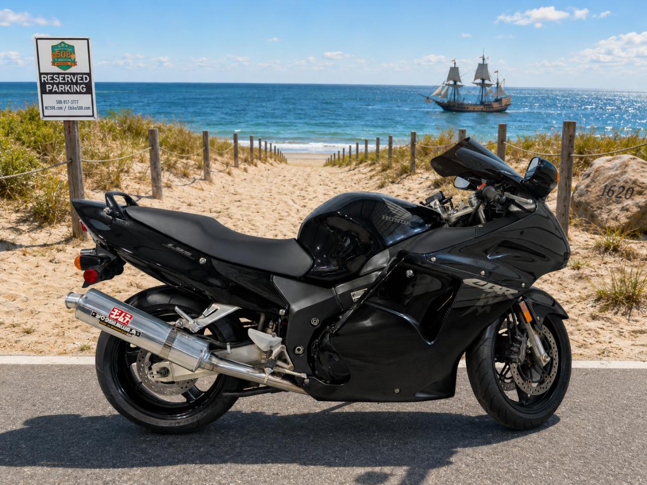 1997 Honda CBR1100XX SUPER BLACKBIRD