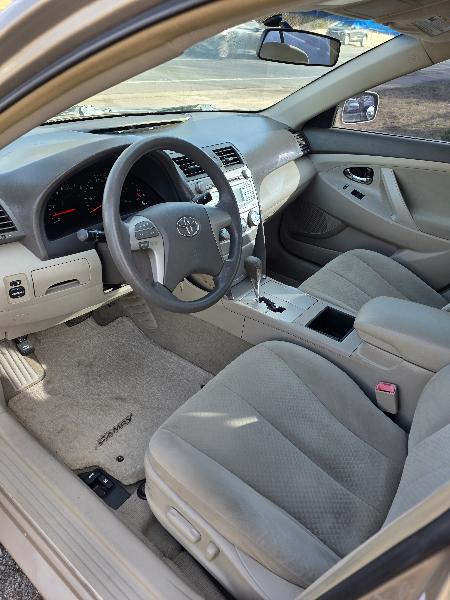 Toyota Camry XLE 5-Spd AT 2009