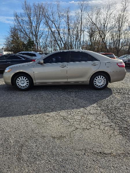 Toyota Camry XLE 5-Spd AT 2009
