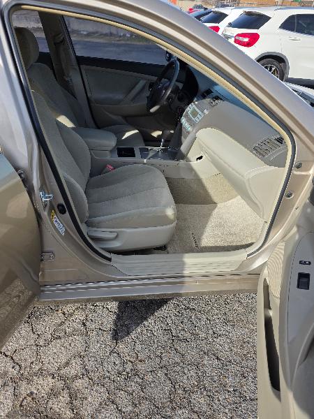 Toyota Camry XLE 5-Spd AT 2009