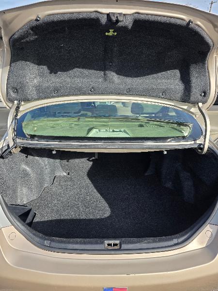 Toyota Camry XLE 5-Spd AT 2009