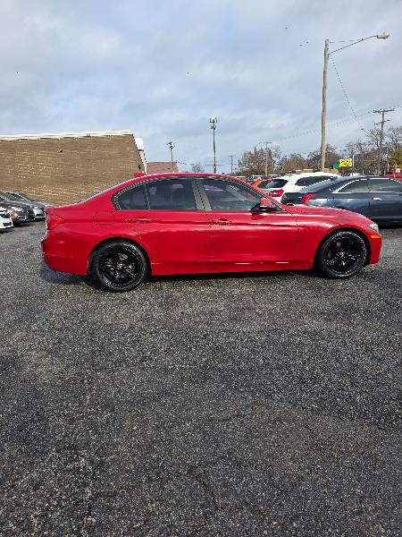 BMW 3-Series 320i Sedan 2014