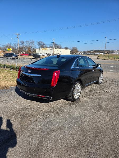 Cadillac XTS Luxury FWD 2017