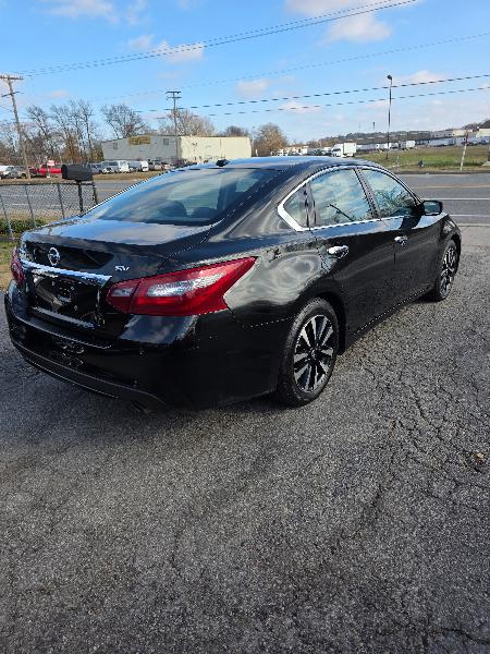 Nissan Altima 2.5 SV 2018