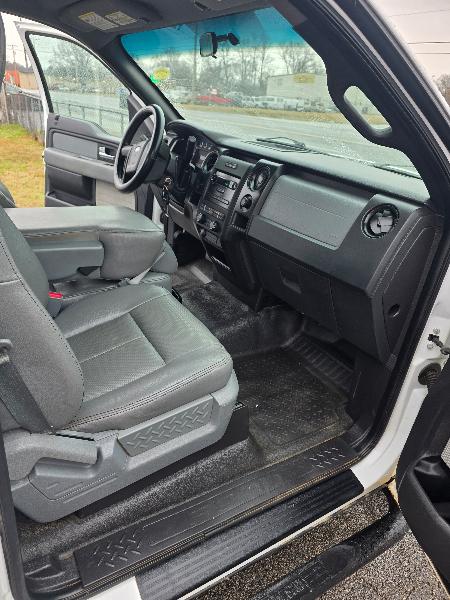 Ford F-150 XLT 8-ft. Bed 2WD 2013