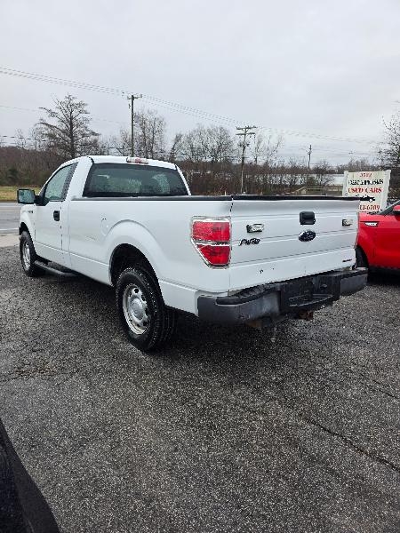 Ford F-150 XLT 8-ft. Bed 2WD 2013