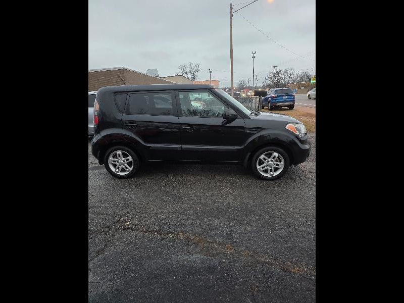 2011 Kia Soul Base