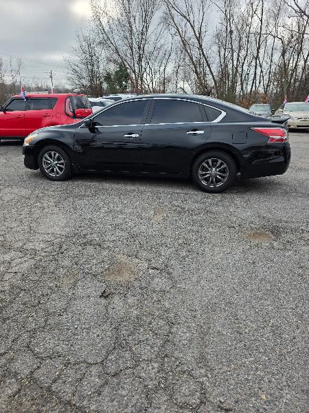 Nissan Altima 2.5 SV 2015