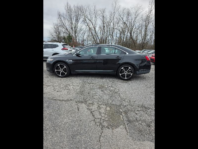 2015 Ford Taurus SEL