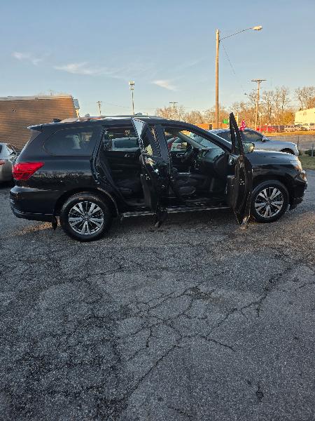 Nissan Pathfinder S 2WD 2019