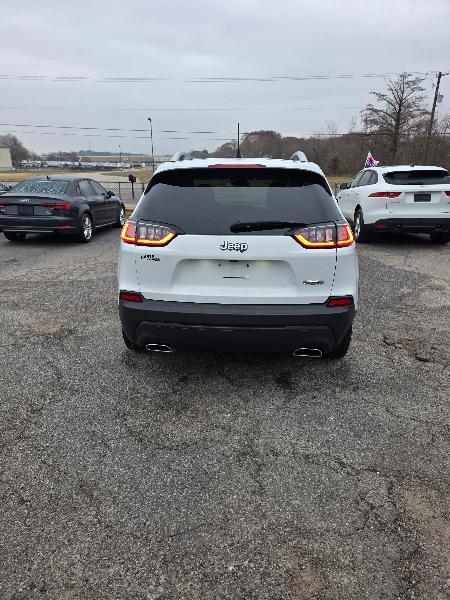 Jeep Cherokee Latitude FWD 2019