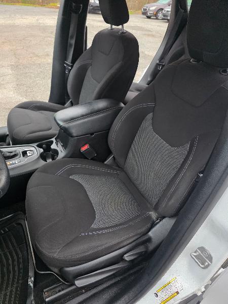 Jeep Cherokee Latitude FWD 2019