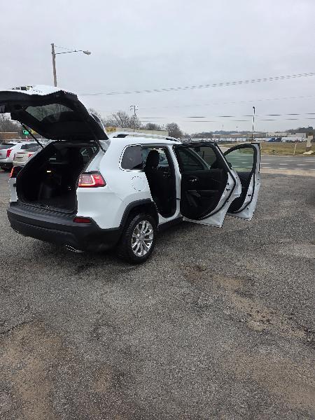 Jeep Cherokee Latitude FWD 2019