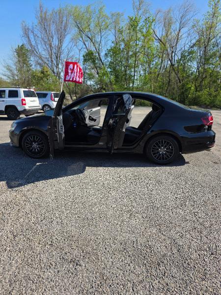 Volkswagen Jetta 1.4T S 6A 2017