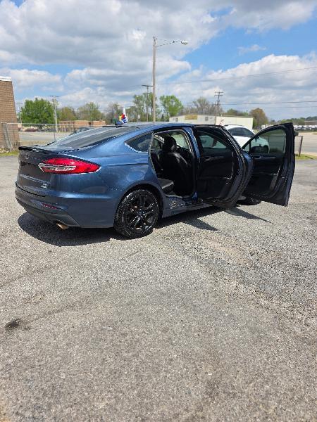 Ford Fusion SE 2019